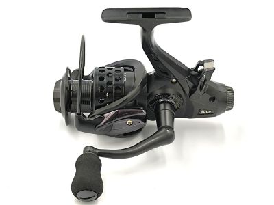 МАКАРА С ДВОЕН АВНАНС YORK DARK FORCE 2 6000 BAITRUNNER